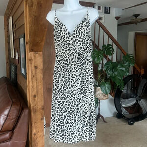 Express Black and White Leopard Print Midi Dress size L nwt